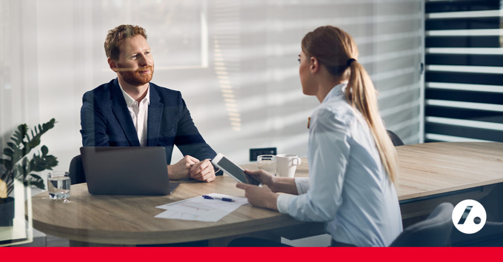 Four Advantages and Disadvantages of AI in the Hiring Process